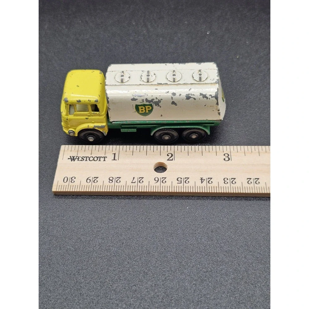 Vintage‎ Lesney Matchbox Series #25 Petrol Tanker
